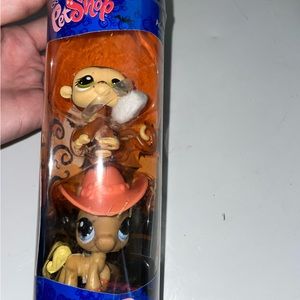 Littlest pet shop Halloween edition